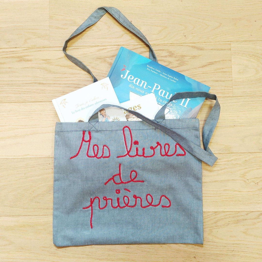 Sac de messe du Bénin rouge
