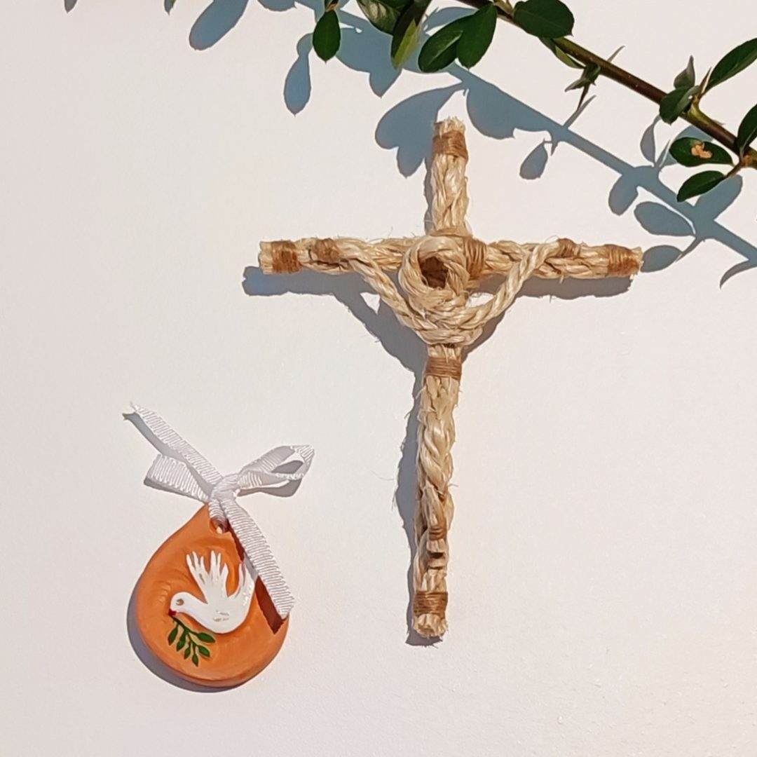 Croix en corde
