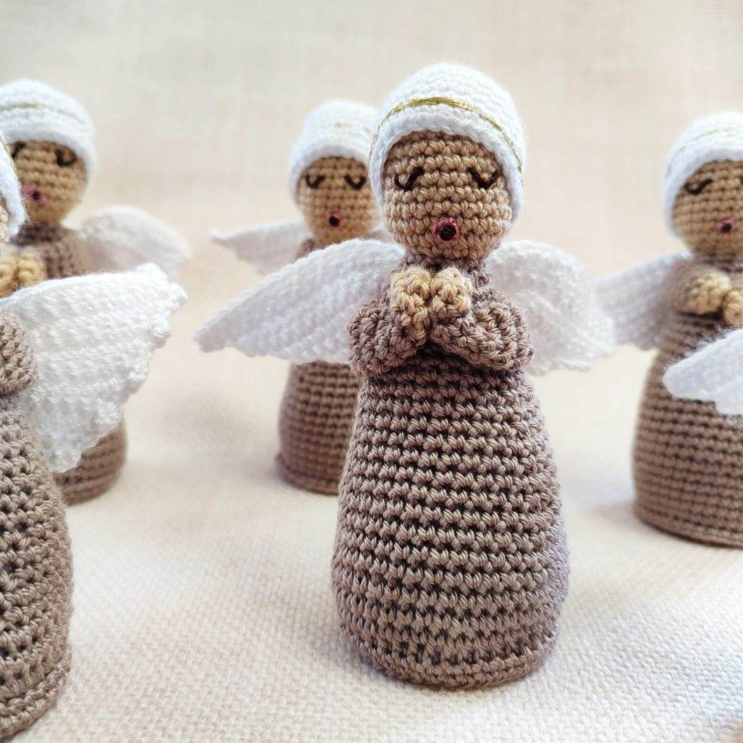 artisanat jordanie aide chretiens orient ange crochet