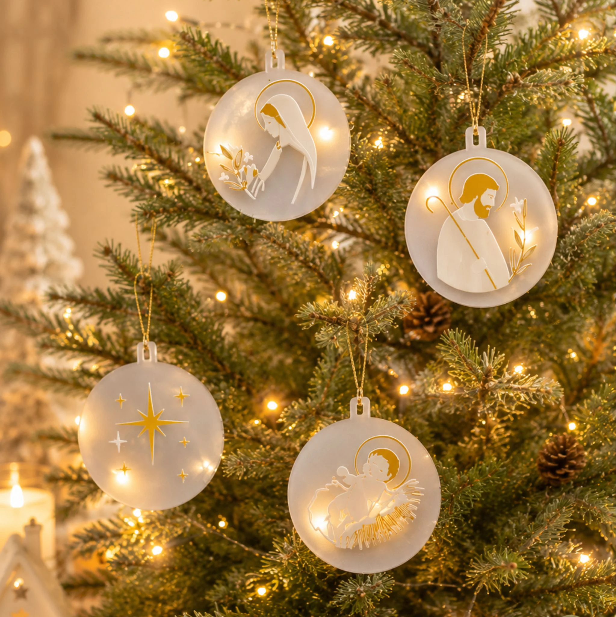 suspensions de Noel de Damas Sainte Famille