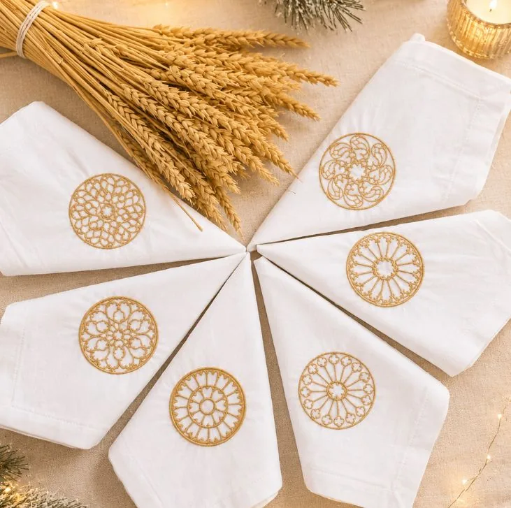 serviettes rosaces
